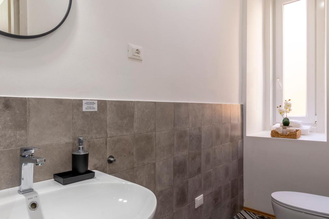 טריאסטה Lovely Guest-Room With Private Bathroom מראה חיצוני תמונה